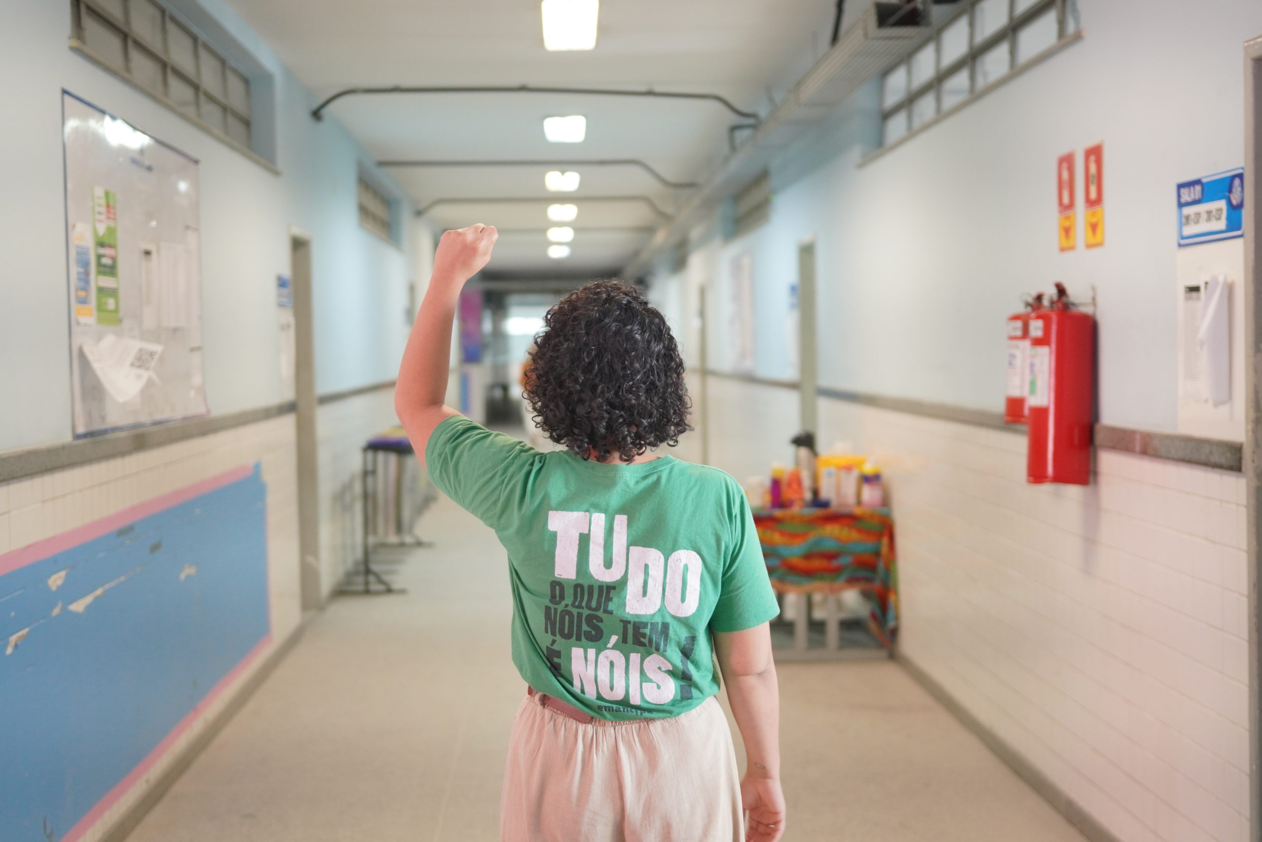 CURSINHOS POPULARES PRÉ-ENEM DÃO ACESSO À EDUCAÇÃO SUPERIOR